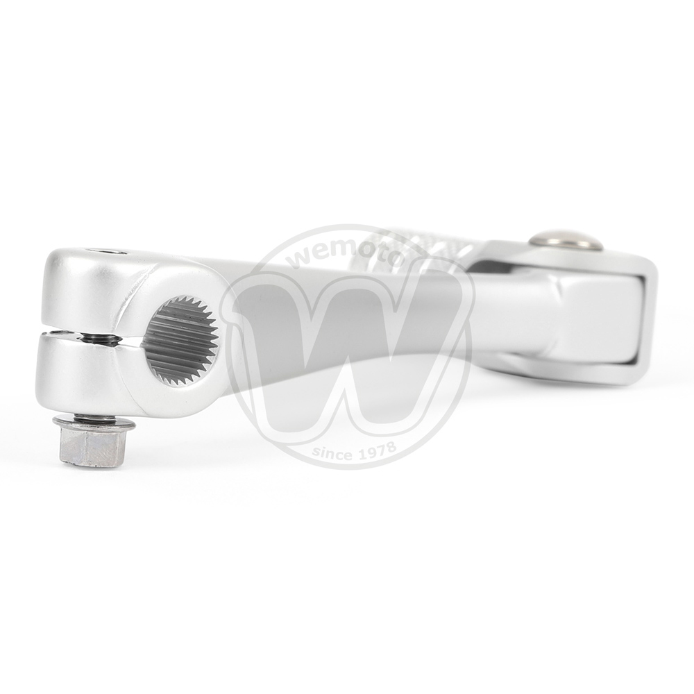 0CJ5974_ad5646 three.jpg